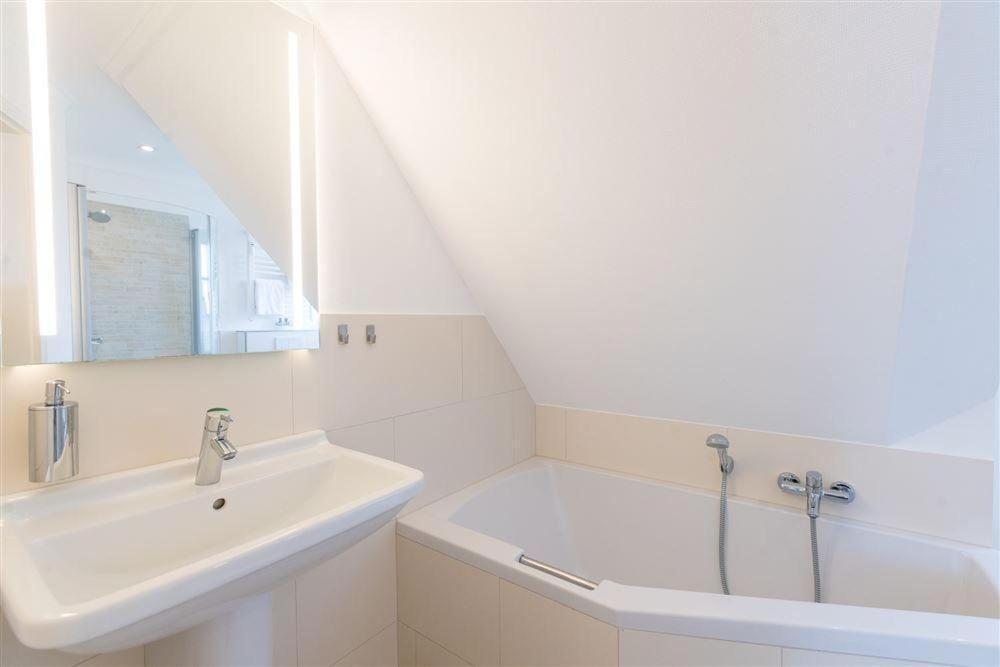 Residenz-suedstrand-1-og-dg *